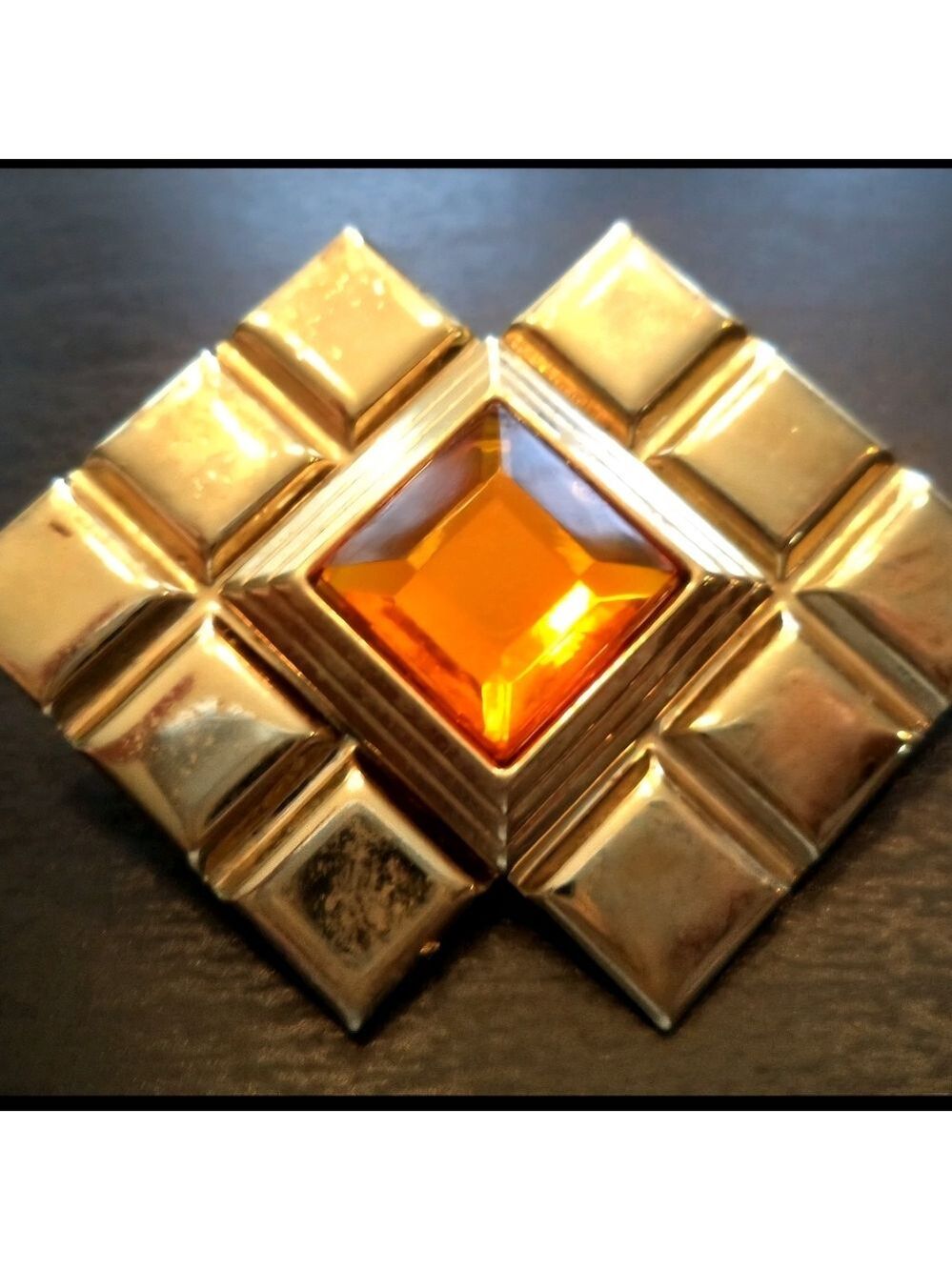 STUNNING VINTAGE ESTATE GEOMETRIC GOLD TONE 2 1/8" BROOCH